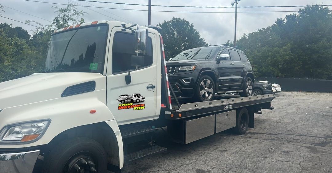 Flatbed towing Jeep Grand Cherokee Atlanta Georgia